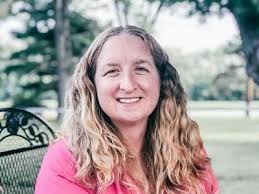 Diane Spry's Instagram, Twitter & Facebook