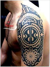 Không chỉ thu hút bởi đường nét ấn tượng, sắc sảo và mạnh mẽ, hình xăm maori còn ẩn chứa nhiều thông điệp trong đó. 150 Hinh XÄƒm Maori Va Y NghÄ©a Tuyá»‡t Vá»i Nháº¥t Vá» Hinh XÄƒm Cá»§a NgÆ°á»i Maori