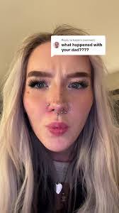 Kayla Oakley's Instagram, Twitter & Facebook