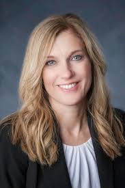 Lori Aden's Instagram, Twitter & Facebook