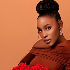 Brand New from SNAZZ MOSES 🔊 Obu Nazibona!!! Rate it out of 10 #obunazibona