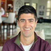 Steven Mckelvey's Instagram, Twitter & Facebook