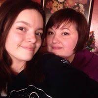 Holly Potts Ainza (ainzaholly)