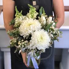 A White Seasonal Jar Arrangement Going Out Today Featuring Disbud Chrysanthemums Tulips Flannel Flower And Hy Flannel Flower Flower Market Hypericum Berries