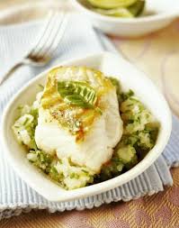 Pave De Cabillaud Et Pommes De Terre Ecrasees Aux Herbes Recette Pommes De Terre Ecrasees Morue Recette Recettes De Cuisine