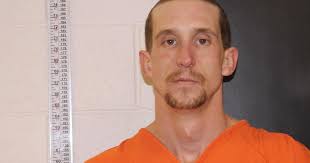 Helena man charged with identity theft