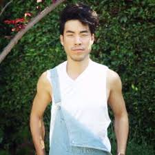 Eugene lee yang (eugeneyang) on buzzfeed. Confidence Is Key Eugene Lee Yang
