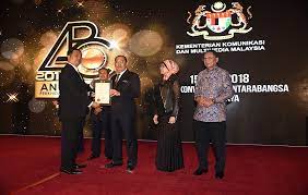 Jalan masjid, jalan bank, c4, jalan gambut, jalan teluk sisek, jalan telok sisek, lorong tun ismail 6, lorong pasar baru 3, jalan tun ismail 8, jalan gambut 2. Kkmm Album Jasa Image Jabatan Hal Ehwal Khas