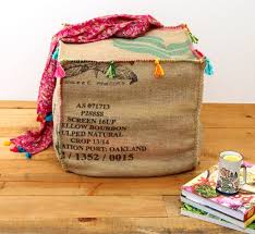 Découvrez notre gamme de toiles de jute, sacs, sangles et ficelles. Comment Faire Un Pouf Avec Un Sac En Toile De Jute Moving Tahiti
