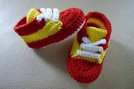 Booties To Knit And Crochett Panosundaki Pin