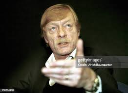 27 Photos & High Res Pictures