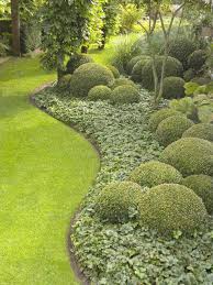 Beautiful gardens look even better with beautiful edgings. Explore Denaya Marioline S Board Board Garden Edging Ideas On Pinterest See More Ideas About Garden Ed Landscape Design Backyard Landscaping Garden Design