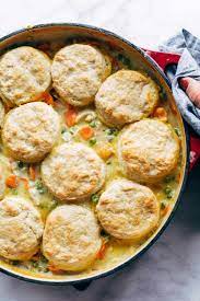 Chicken Pot Pie With Biscuits Pinch Of Yum Recipe Chicken Pot Pie Recipe With Biscuits Pot Pie Biscuit Chicken Pot Pie