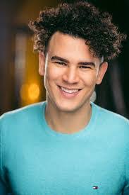 Chris Harl's Instagram, Twitter & Facebook