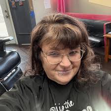 Who can groom my toy Aussie in Gem County?