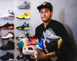 L'entreprise n'avait pas donné de raison à cette rupture à l'époque. Neymar Jr On Twitter Just For Kicks Thanks Nike Complex Jlapuma Https T Co X2bschncpr Twitter