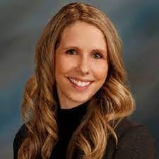 Amanda Heinlein's Instagram, Twitter & Facebook