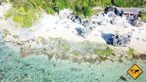 Bu makale endonezya'daki şehir hakkındadır. Padang Padang Beach Bali Baden Wo Schon Julia Roberts War