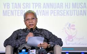 Official account of tan sri annuar musa menteri wilayah persekutuan orghe parlime terre fb page: Bernama Urban Farming Opportunities For The Homeless Soon Annuar