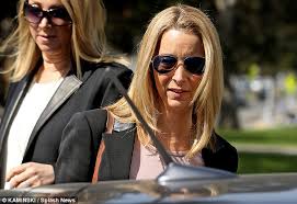 Jackson, hugh grant, lisa kudrow, kumail nanjiani, tracey ullman, samson kayo, leslie. Lisa Kudrow Testifies In 1 7m Case Brought By Ex Manager Daily Mail Online