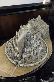 Minas Tirith Model Now My Question Is Why Hasn T Someone Made A Cake Of This Susiedaubney Lord Of The Rings Minas Tirith Weta Workshop