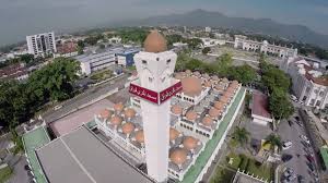 Sultan idris shah state mosque (en) মালয়েশিয়ার মসজিদ (bn. Montaj Masjid Sultan Idris Shah Ii Masjid Negeri Perak