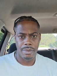 Hey it my 48th Birthday make some noise!!!