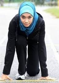 Mengenakan pakaian yang sesuai bukan hanya membuat pemakainya menjadi nyaman, namun juga bisa memengaruhi mood dan kelancaran beraktivitas. Pakaian Sukan Wanita Terkini Home Facebook