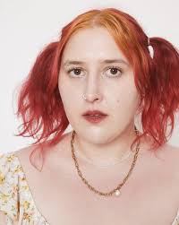 Honey Ross's Instagram, Twitter & Facebook