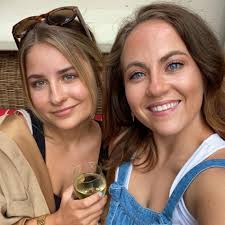 Sarah Koontz and Walker Koontz's Wedding Website