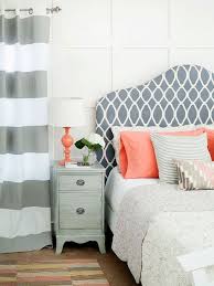 Grey and coral are a fantastic color scheme, soft and calm, suitable for any modern, contemporary, eclectic, vintage interior and also for beach houses. 45 Grey And Coral Home Decor Ideas Digsdigs