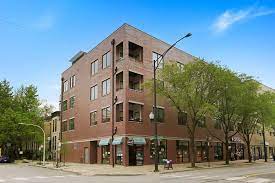 Planned property management owns and manages over 3,700 apartments in chicago's best neighborhoods. Beautiful 3 Bedroom Apartment In West Loop Condo For Rent In Chicago Il Apartments Com
