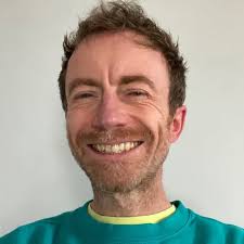 how much is Chris Mason paid to write about an experienced woman's salary