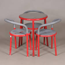 Pair with matching cafe stools for ideal outdoor dining settings. Garden Group 4 Parts Cafe Pelikan For Fritz Hansen 1985 Furniture Garden Furniture Auctionet