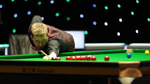 Kyren wilson turned in a performance that a prime john higgins would have been very proud of at the crucible on thursday night, believes ronnie o'sullivan. Lehrstunde Durch Kyren Wilson Ronnie O Sullivan Und Judd Trump Auch Weiter Eurosport