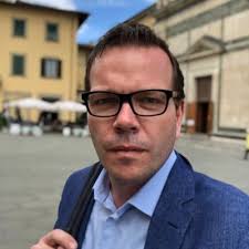 Dr. Niall Ferguson (@nialldferguson)