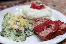 The shape of the loaf, the oven temperature, how brown you want the crust, what vegetables have been added to the meatloaf to keep it moist while cooking, and so on. How To Make A Classic Meatloaf First You Have A Beer