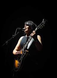 Higher is karen lee andrews single from the ep titled, far from paradise. Karen Lee Andrews Eastman Guitars