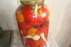 Rețeta de gogoșari umpluți cu struguri este una veche, de familie. Reteta Gogosari Umpluti Cu Struguri In Otet