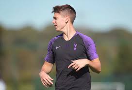 Check out his latest detailed stats including goals, assists, strengths & weaknesses and. Juan Foyth On Twitter