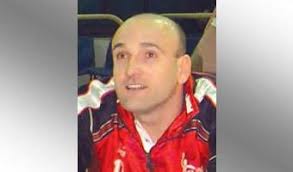 Bivši je jugoslovenski i hrvatski rukometaš i sa hrvatskom reprezentacijom je bio olimpijski pobjednik u atlanti 1996, svjetski vicešampion na. Hrvatski Olimpijski Odbor Biografije Olimpijaca