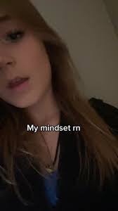 Kendra Mckenna's Instagram, Twitter & Facebook