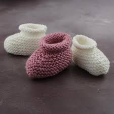 Easy baby booties knitting patterns using simple knit and purl stitches like garter stitch and rib stitch. Cairngorm Baby Booties Hat Beginner Knit Kits The Knit Kit Company