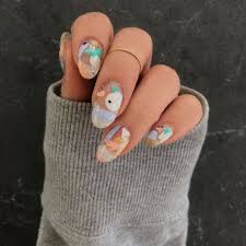 The nails within the pack come in different sizes, so as to fit children of various ages. 22 Best Summer Nail Colors Trendy Nail Shades For Summer 2021