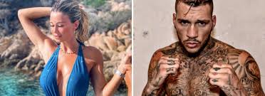 Età, can yaman, dazn, instagram e curiosità. Diletta Leotta E L Estate Hot Con Scardina Gli Scatti Roventi Con Il Pugile
