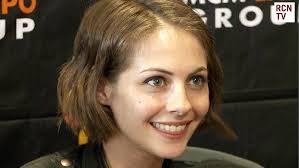 ARROW Willa Holland Interview