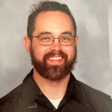 Luke Pratt's Instagram, Twitter & Facebook