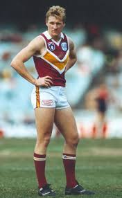 The name nathan young has over 536 birth records, 30 death records, 189 criminal/court records, 1872 address records, 212 phone records and more. Buckley The Ugly Duckling At The 2011 Hall Of Fame Bigfooty