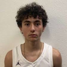 Derrick Stuart's Instagram, Twitter & Facebook