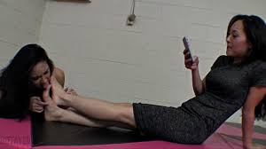 Sumiko Vs Lucy Purr: Debt collection problem - Defeated.xxx - Female  Fighting and Fetish Movies